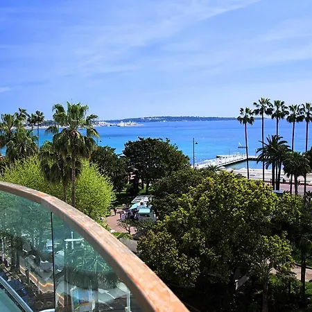 7 Croisette Apartment *