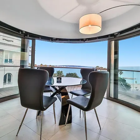 7 Croisette Апартаменты